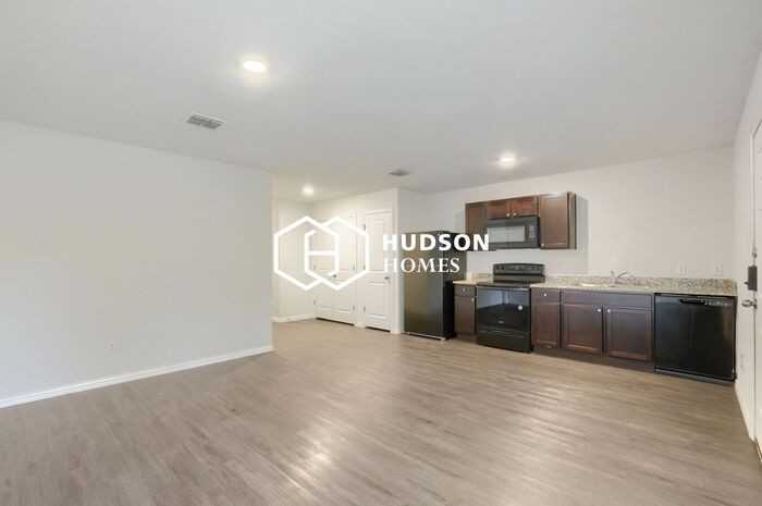 1505 N 11th St #A - Photo 6 of 14
