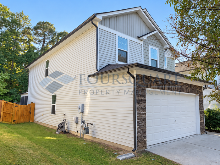 4360 Lyman Ave - Photo 2 of 44