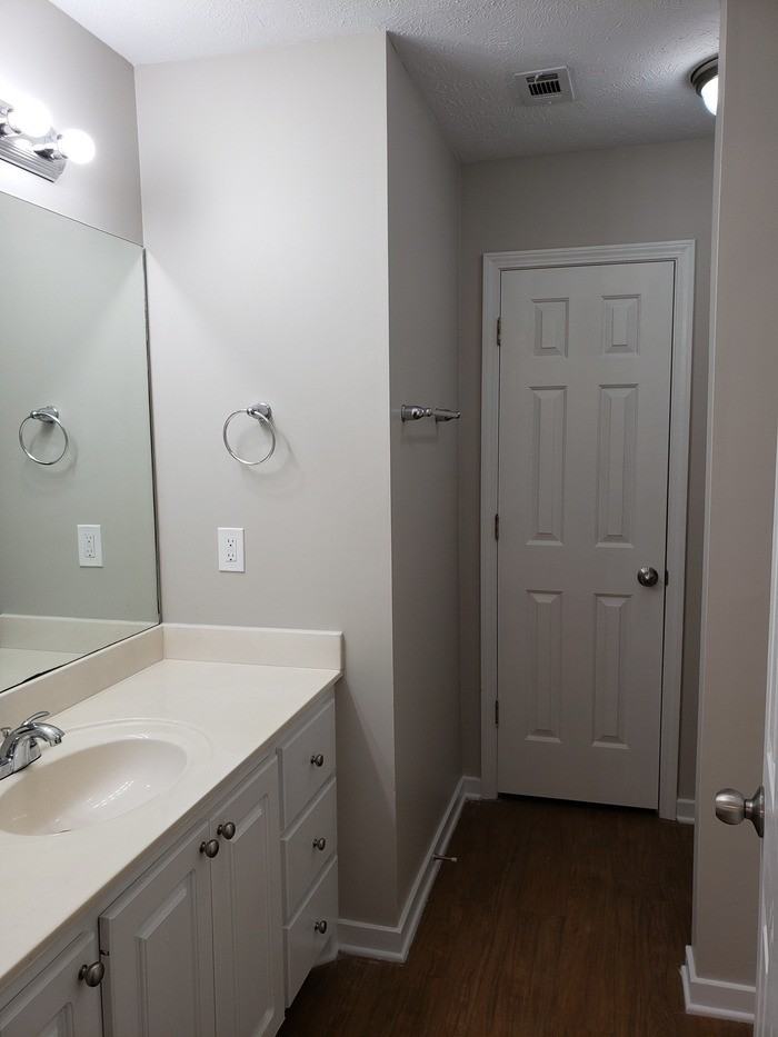 312 Green Meadow Dr - Photo 5 of 9