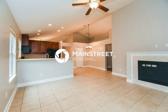 5806 Alderfer Springs Dr - Photo 4 of 15