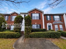 5589 Strathmoor Manor Cir - Photo 1 of 1