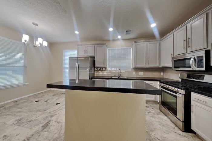 6422 Brazos Glen Ln - Photo 6 of 20