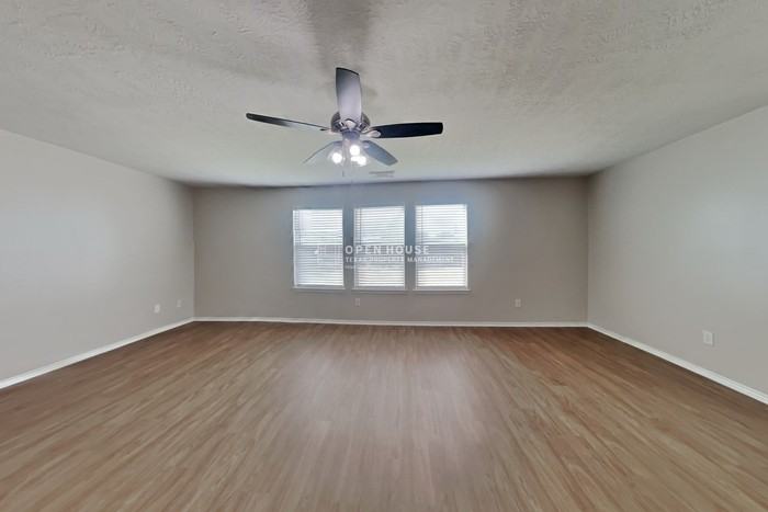 7918 Acacia Falls Ct - Photo 5 of 20