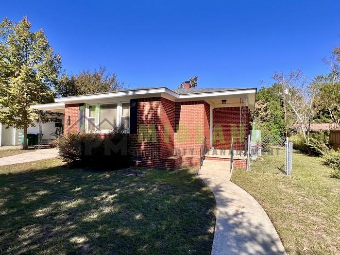 1528 Hazel St - Photo 2 of 37