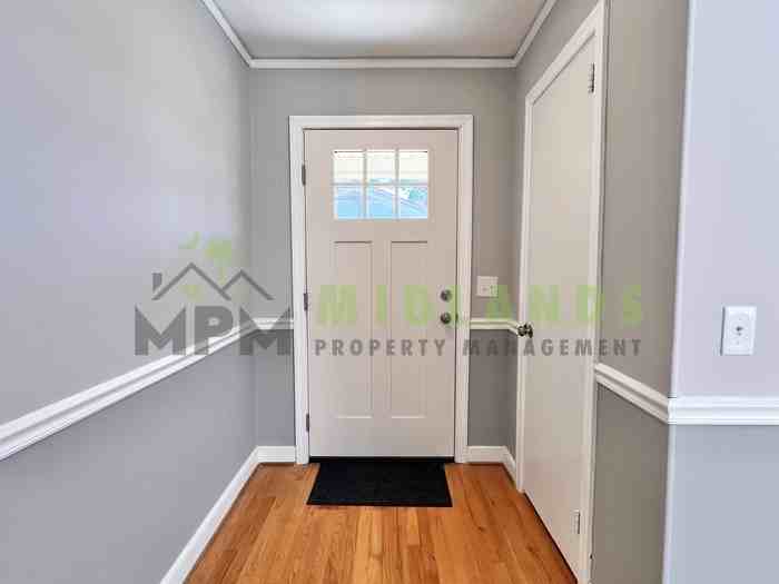1528 Hazel St - Photo 5 of 37