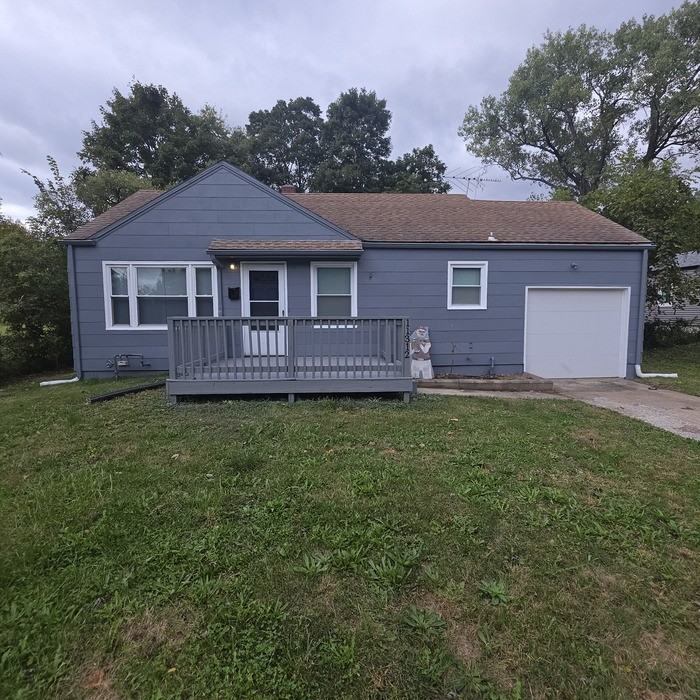 11312 Bennington Ave - Photo 2 of 20