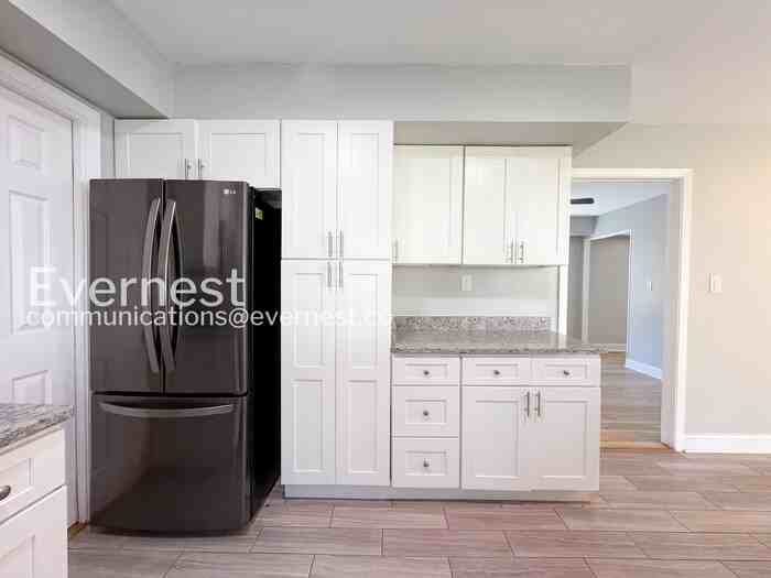 2709 Kirk Ln - Photo 7 of 27