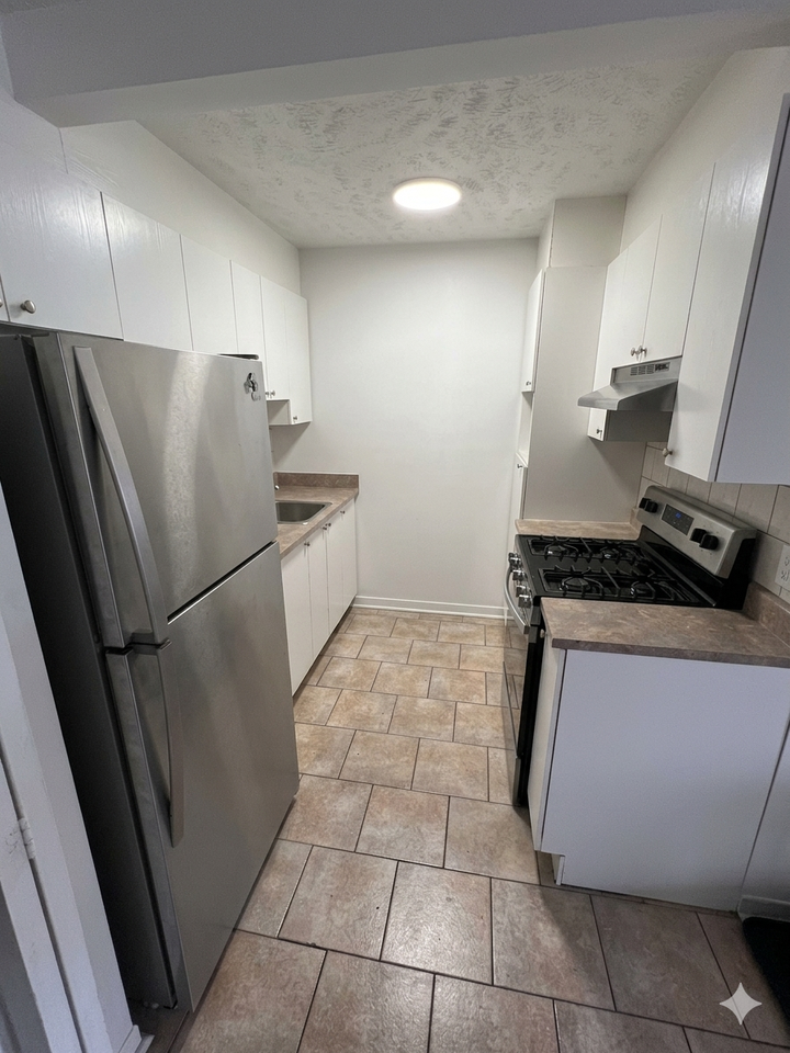 1605 Boulevard Édouard #46 - Photo 3 of 6