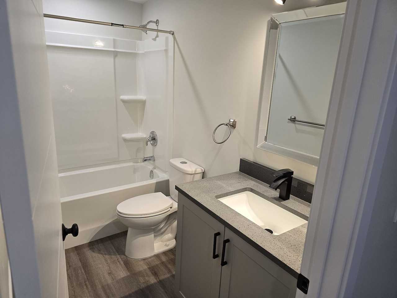 382 Chelsom Manor - Photo 6 of 10
