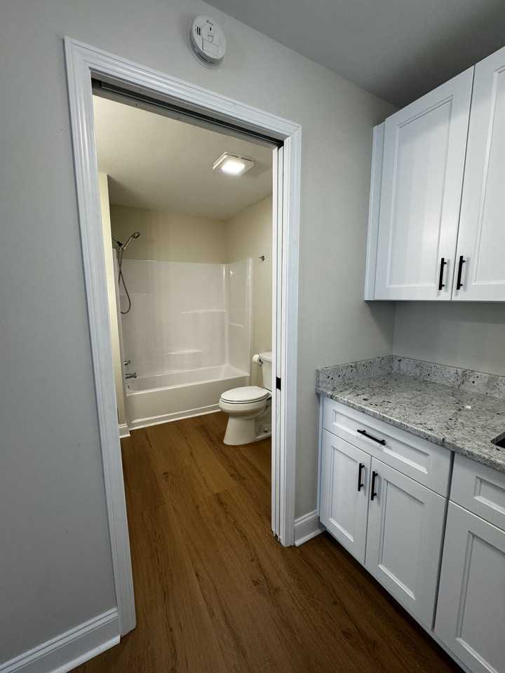 368 Cannon Dr #C - Photo 5 of 18