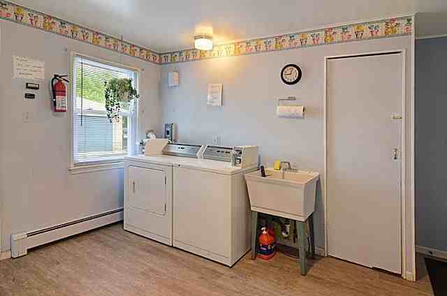7527 Country Ln #1S - Photo 7 of 8