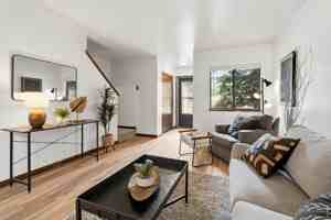featured image of 2833 Stover St #NA