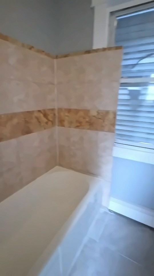 100 Redwood Ave #1 - Photo 7 of 8