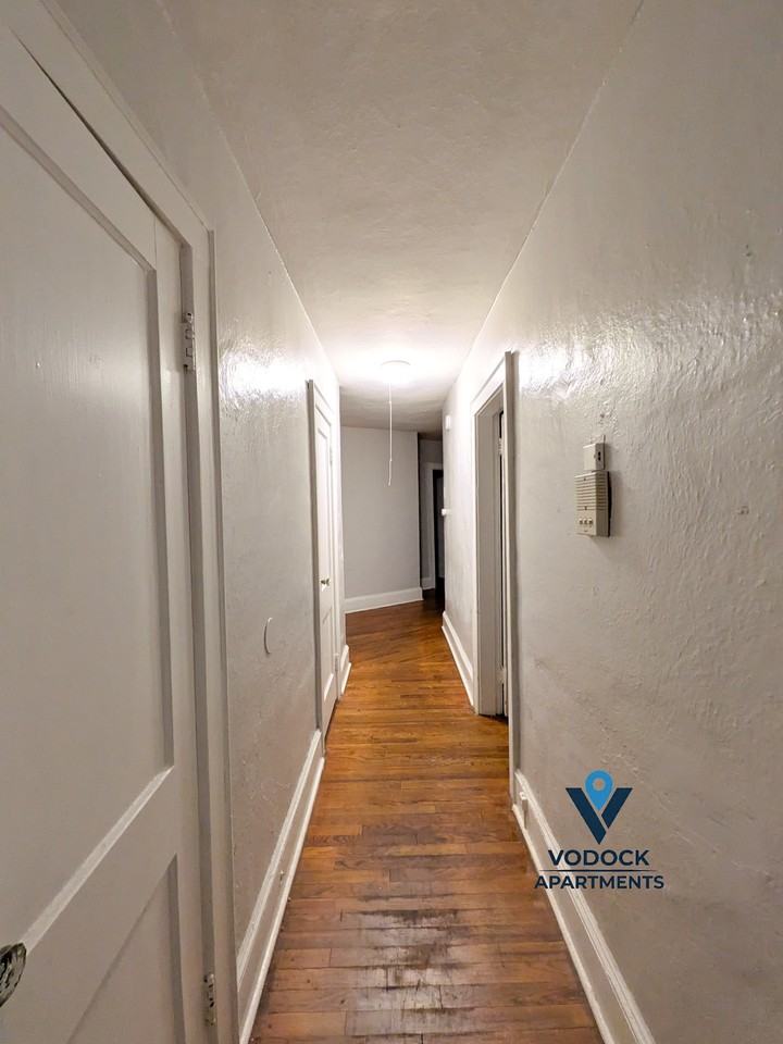 65 Belmont Ave #1L - Photo 3 of 9