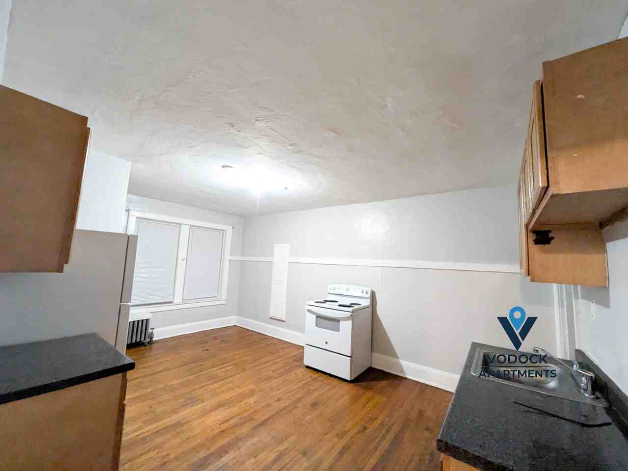 65 Belmont Ave #1L - Photo 5 of 9