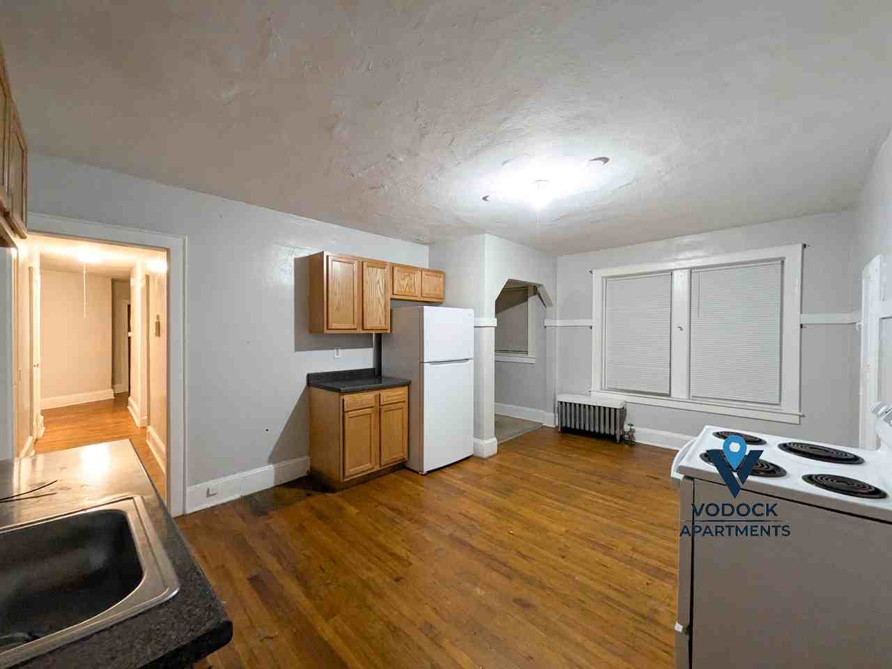 65 Belmont Ave #1L - Photo 7 of 9