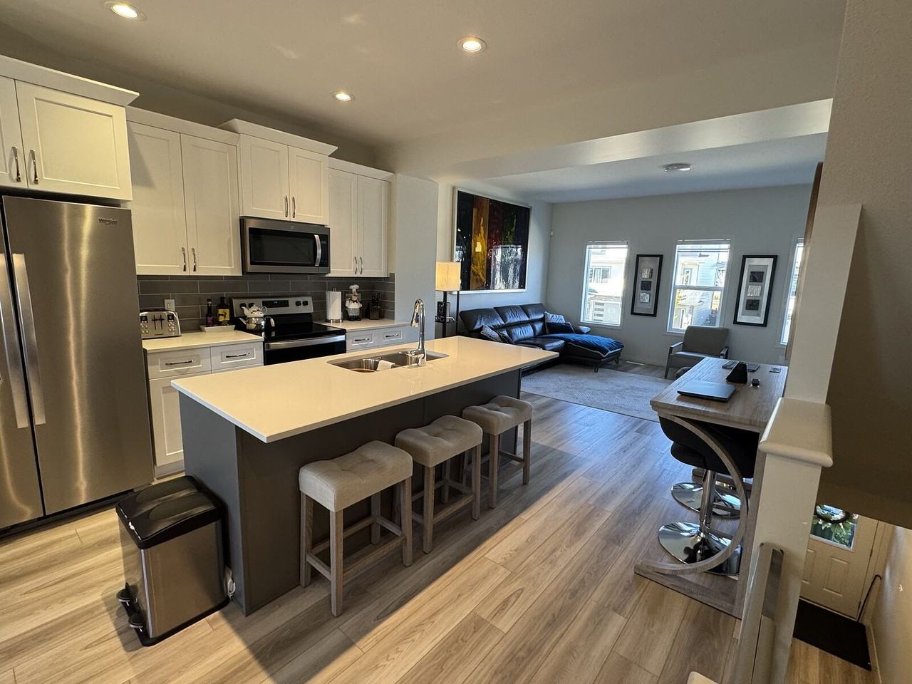 1533 157 St Sw - Photo 6 of 41