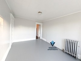 featured image of 214 Pine St #3R