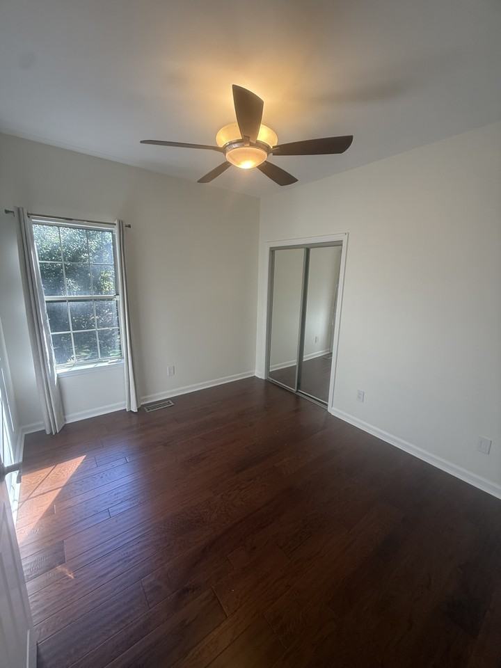 2509 Hamilton Cove Dr #NA - Photo 2 of 14