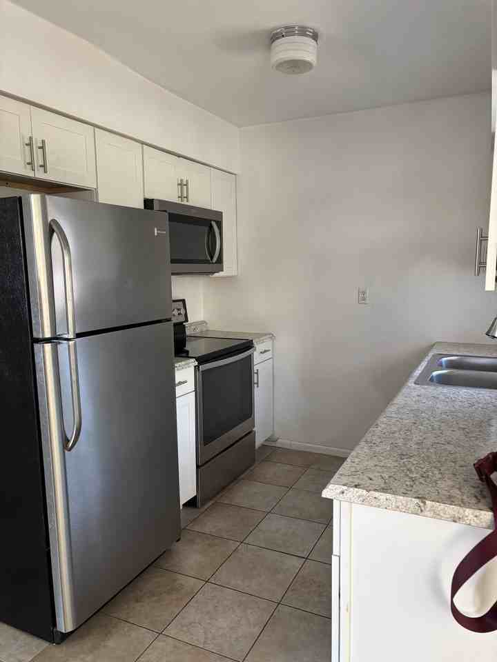 7215 Manatee St #NA - Photo 2 of 7