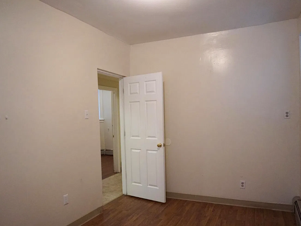 400 Mountain Rd #B - Photo 3 of 11