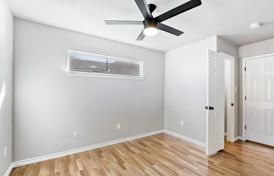 323 Moselle Ave #NA - Photo 7 of 20