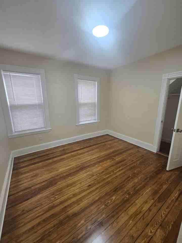 24 Harlem St #1 - Photo 7 of 16