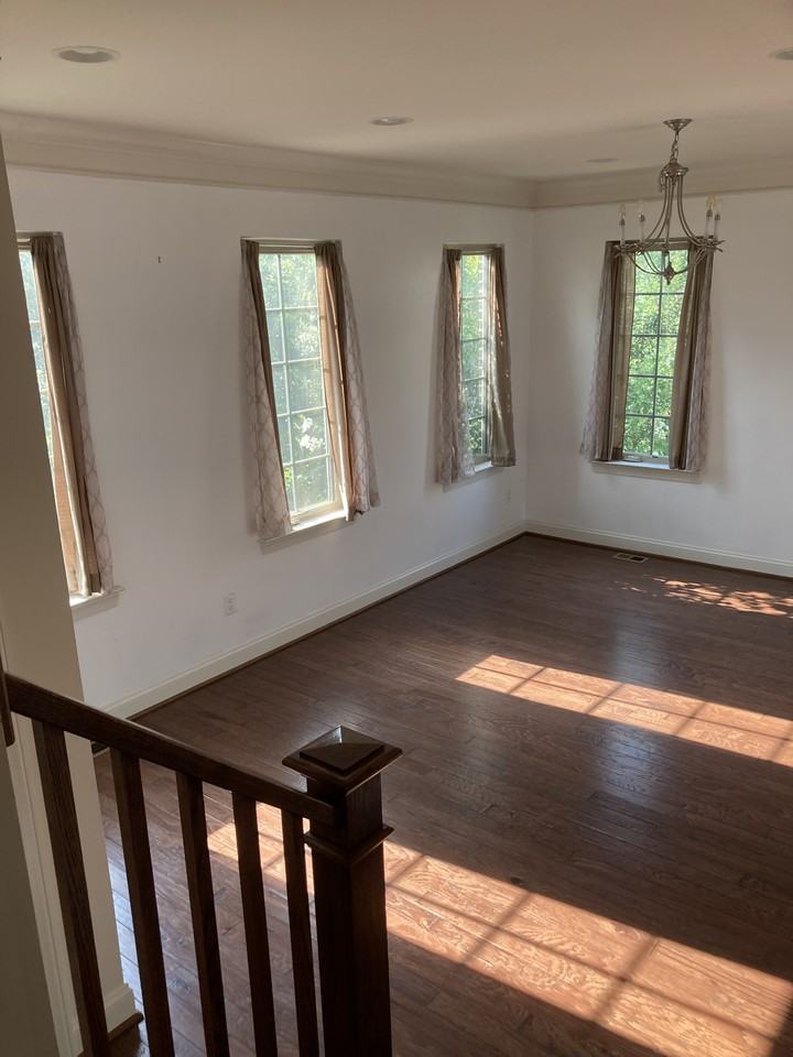 22810 Goldsborough Ter #22810 - Photo 3 of 20