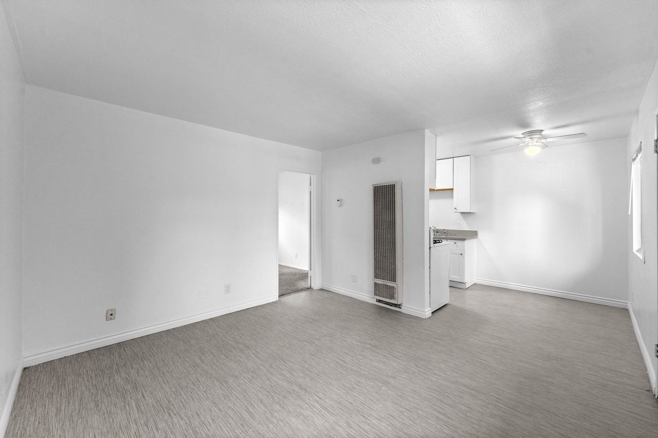 4030 38th Street #6 - Photo 2 of 17