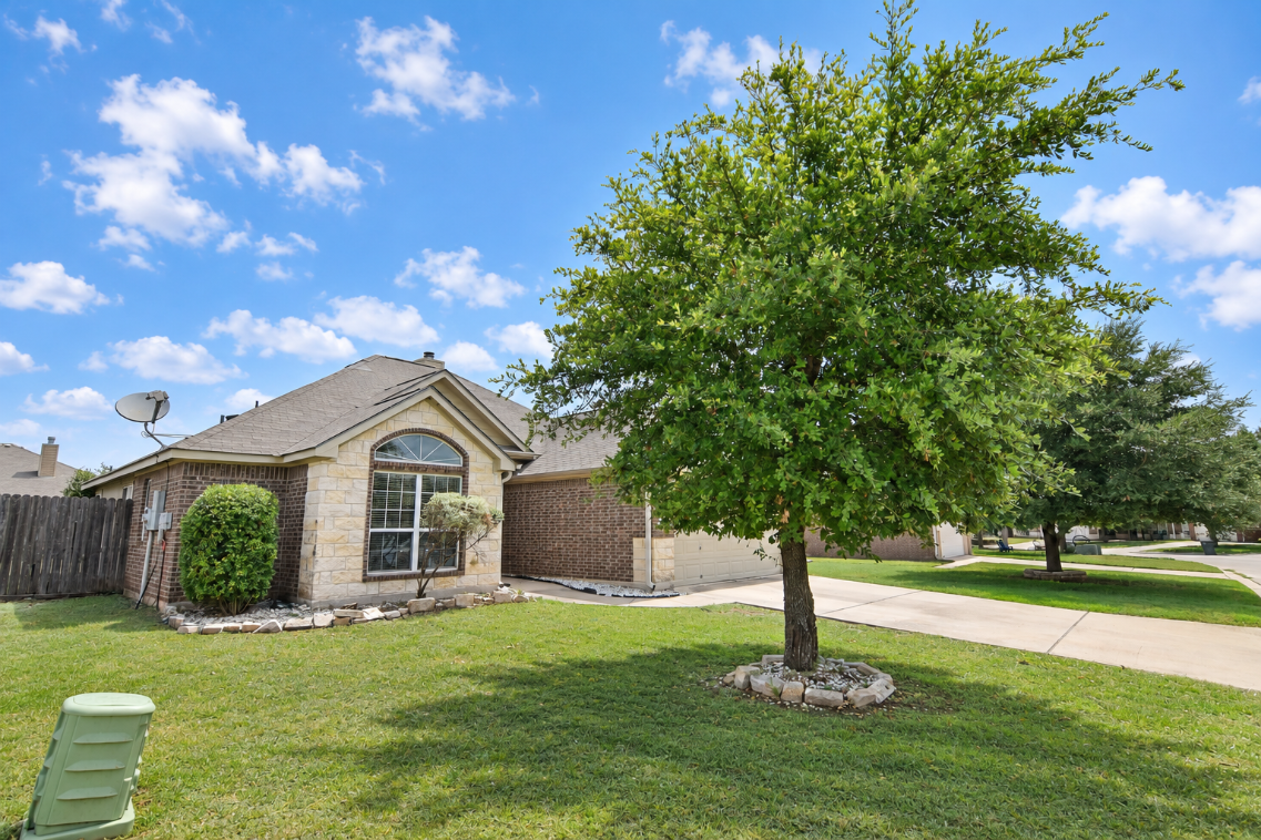 7538 Amber Meadow Loop #NA - Photo 3 of 21