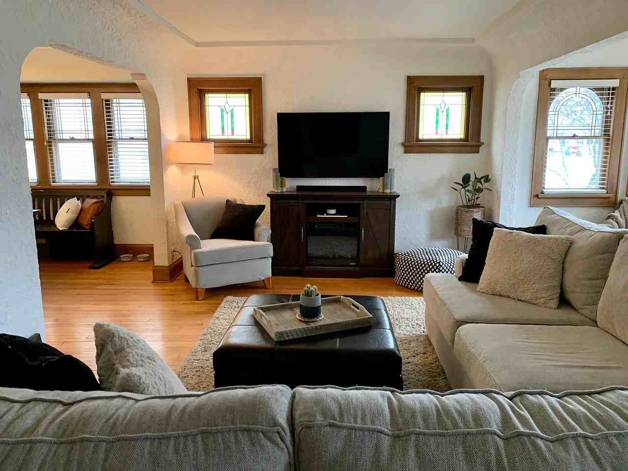620 N 60th St - Photo 3 of 17