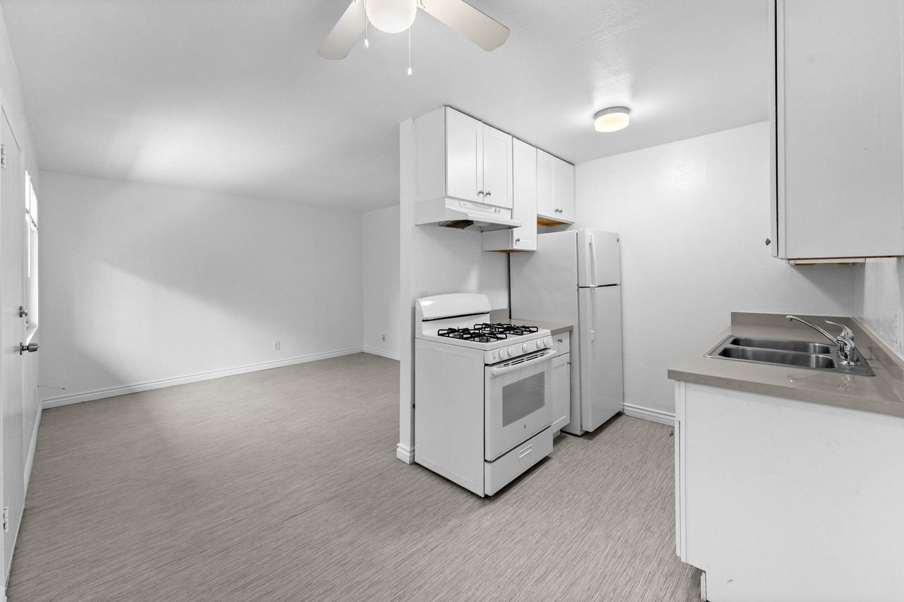 4030 38th Street #6 - Photo 4 of 17