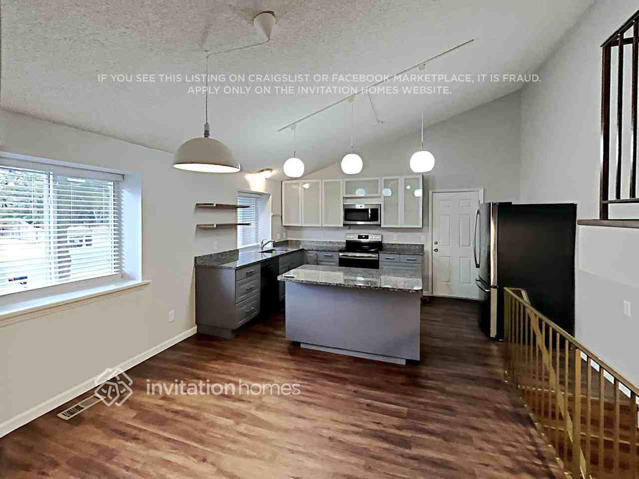 2731 S Salida Way - Photo 7 of 20