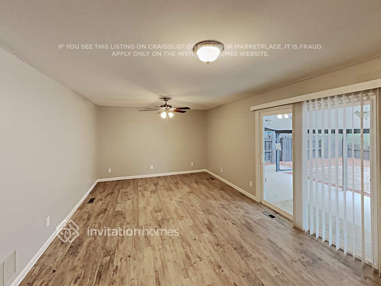 17258 E Greenwood Cir - Photo 6 of 23