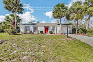 featured image of 832 Fairbairn Ct
