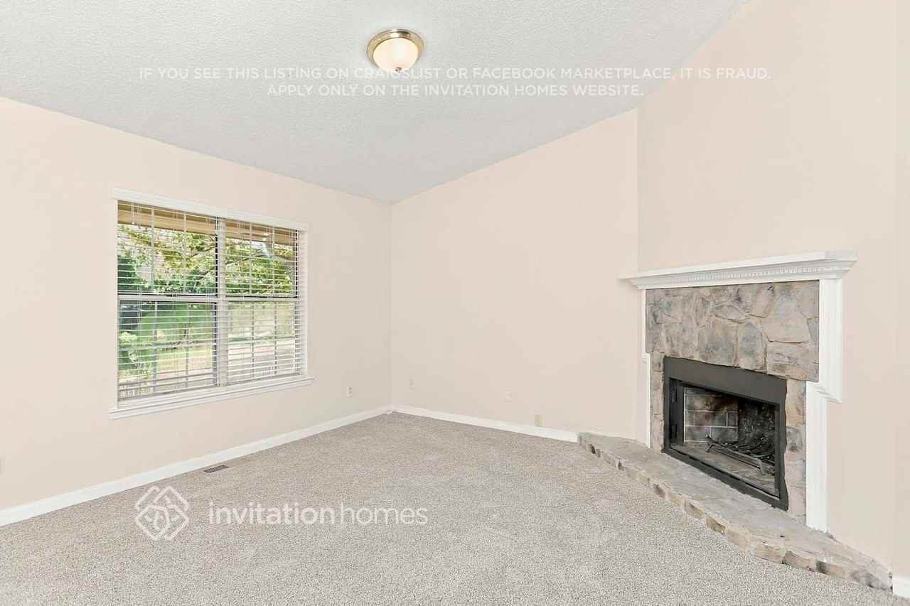 2289 Chestnut Pl - Photo 6 of 18
