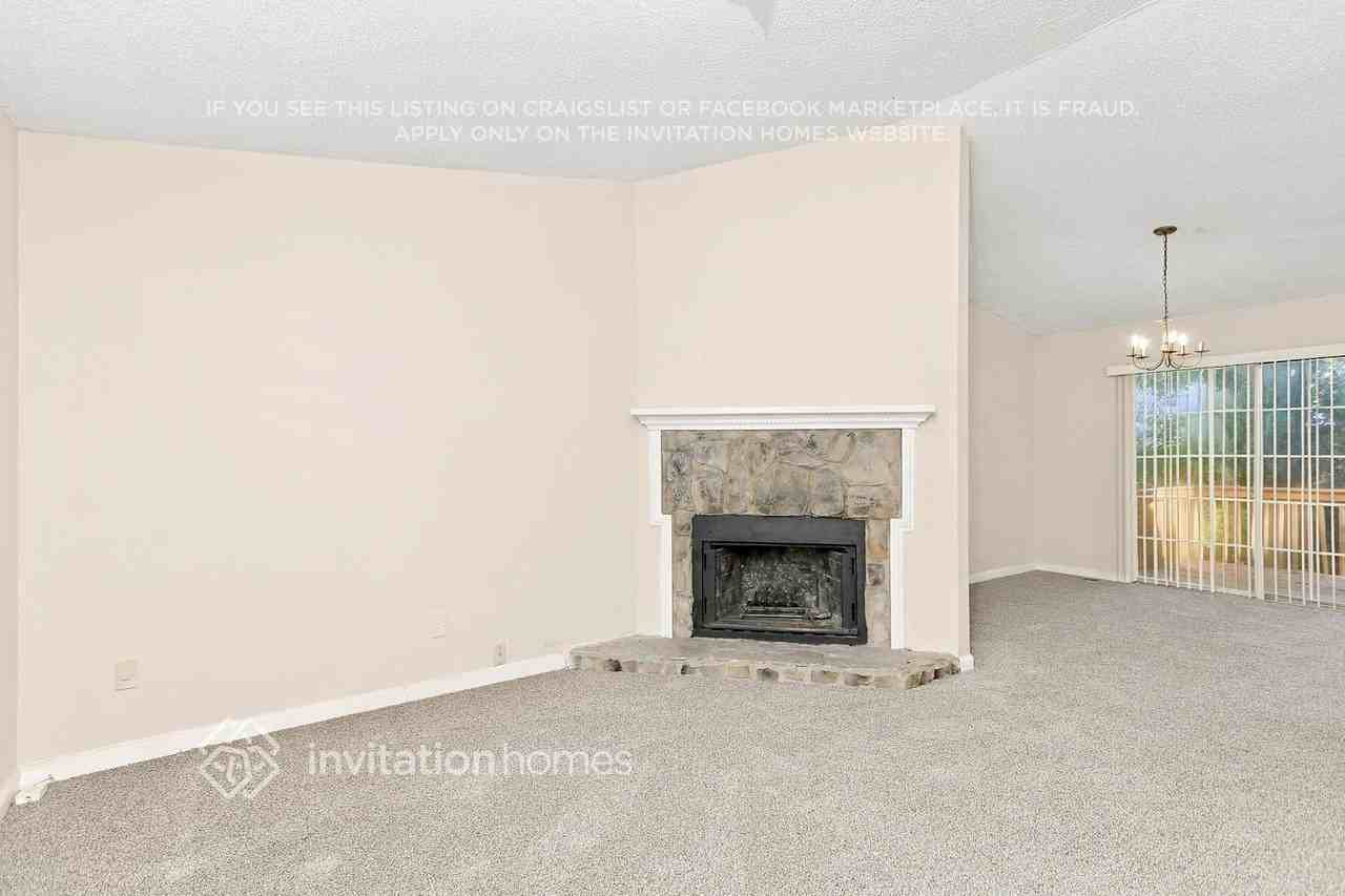 2289 Chestnut Pl - Photo 7 of 18