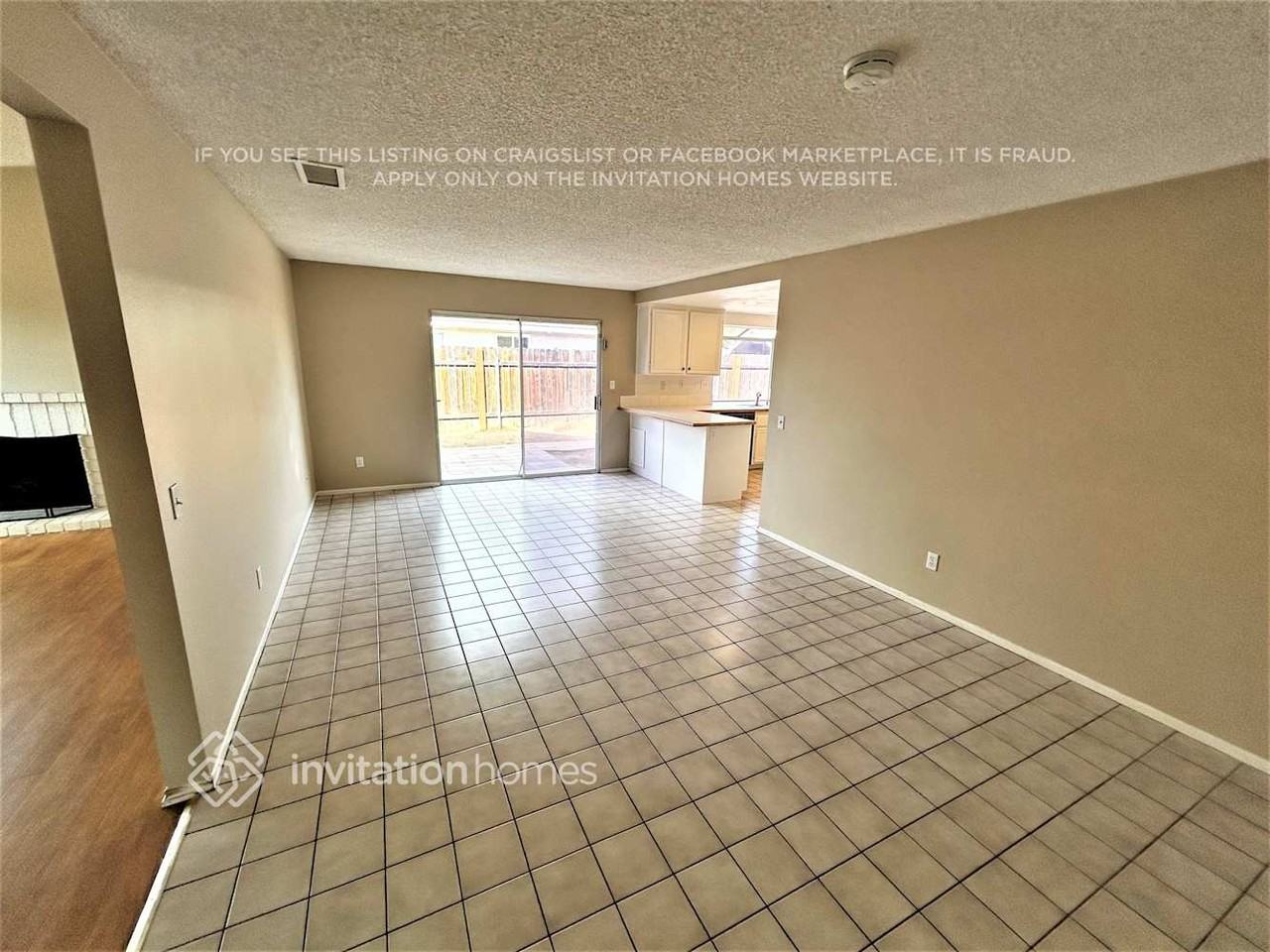 12388 Via De Palmas Dr - Photo 3 of 14