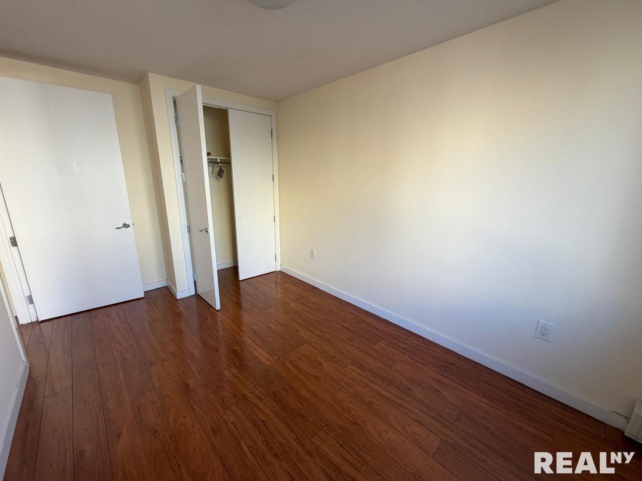Metropolitan Ave #202 - Photo 3 of 15