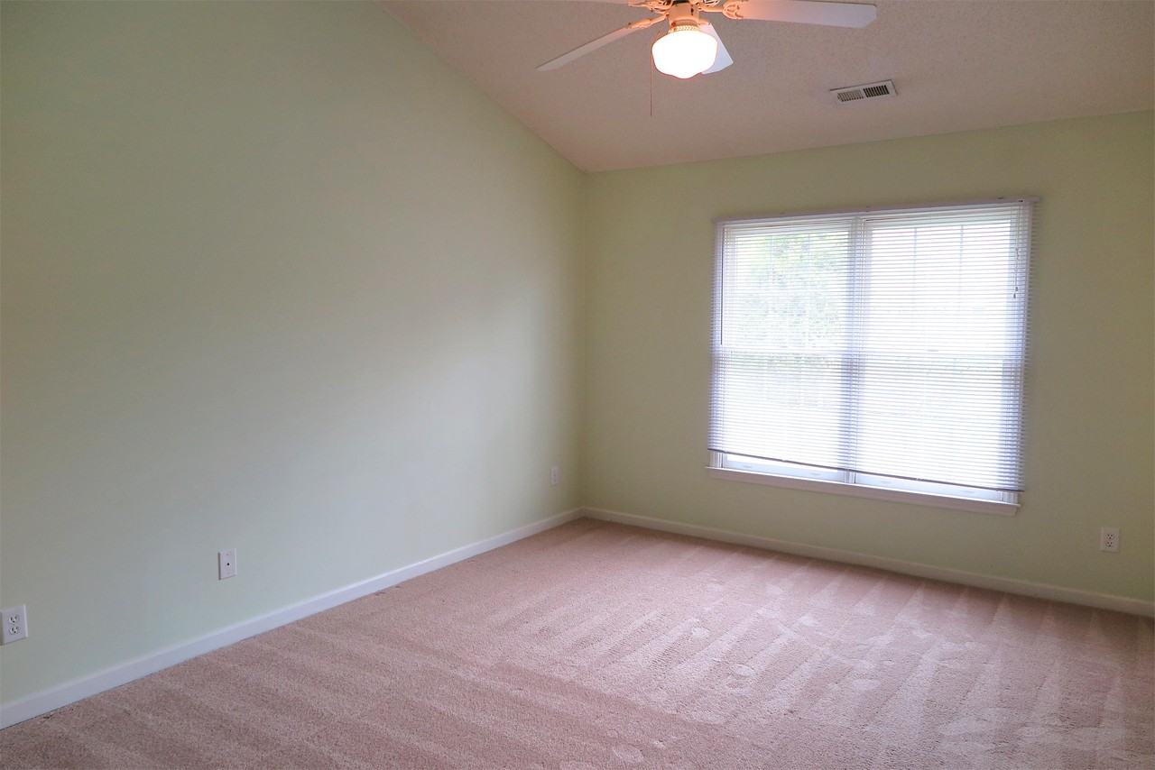 1723 Harper Spring Dr #1 - Photo 4 of 6