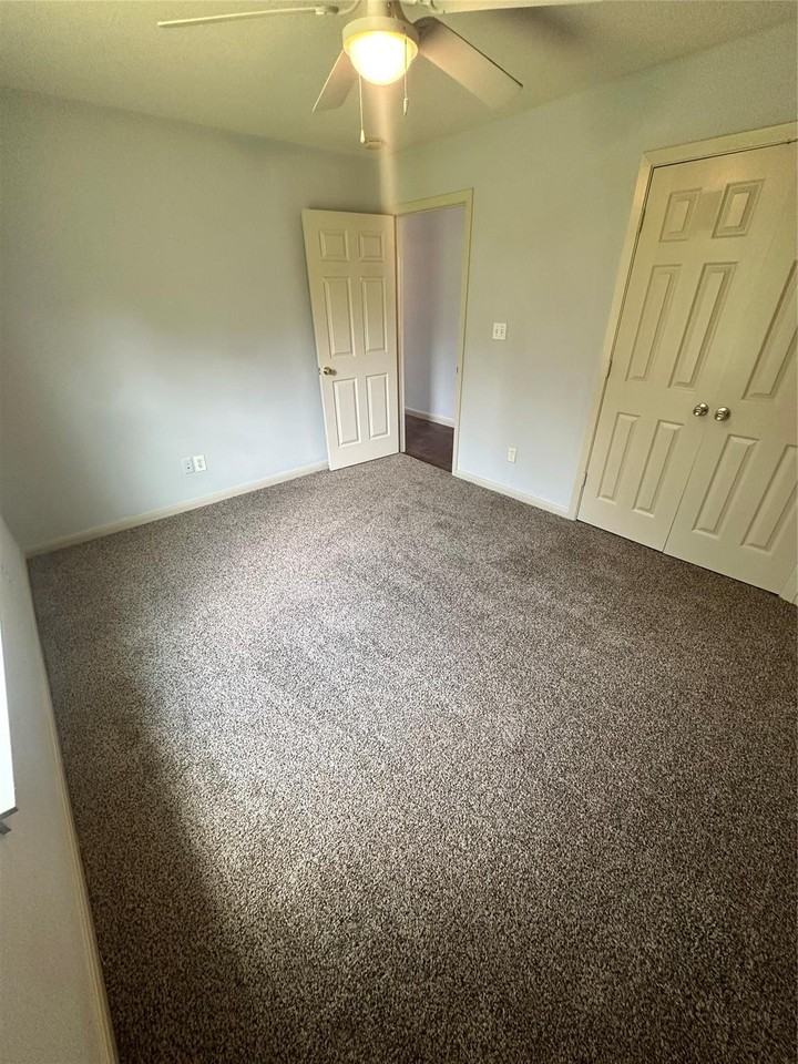 104 Lindley St #1 - Photo 6 of 10