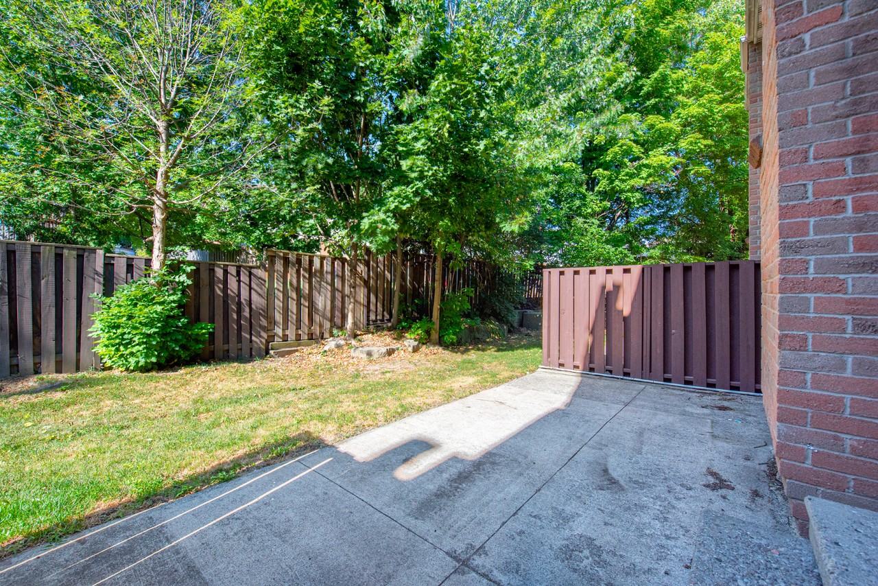 3061 Sir Johns Homestead - Photo 6 of 20