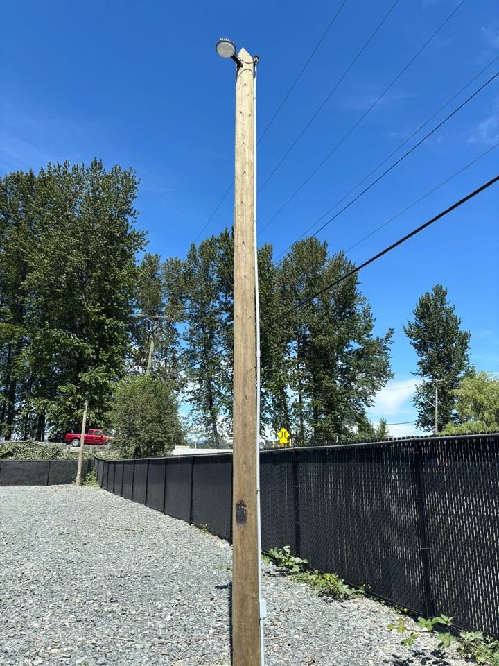 6579 Riverside St - Photo 3 of 3