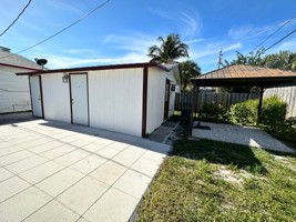 featured image of 613 54th St #B