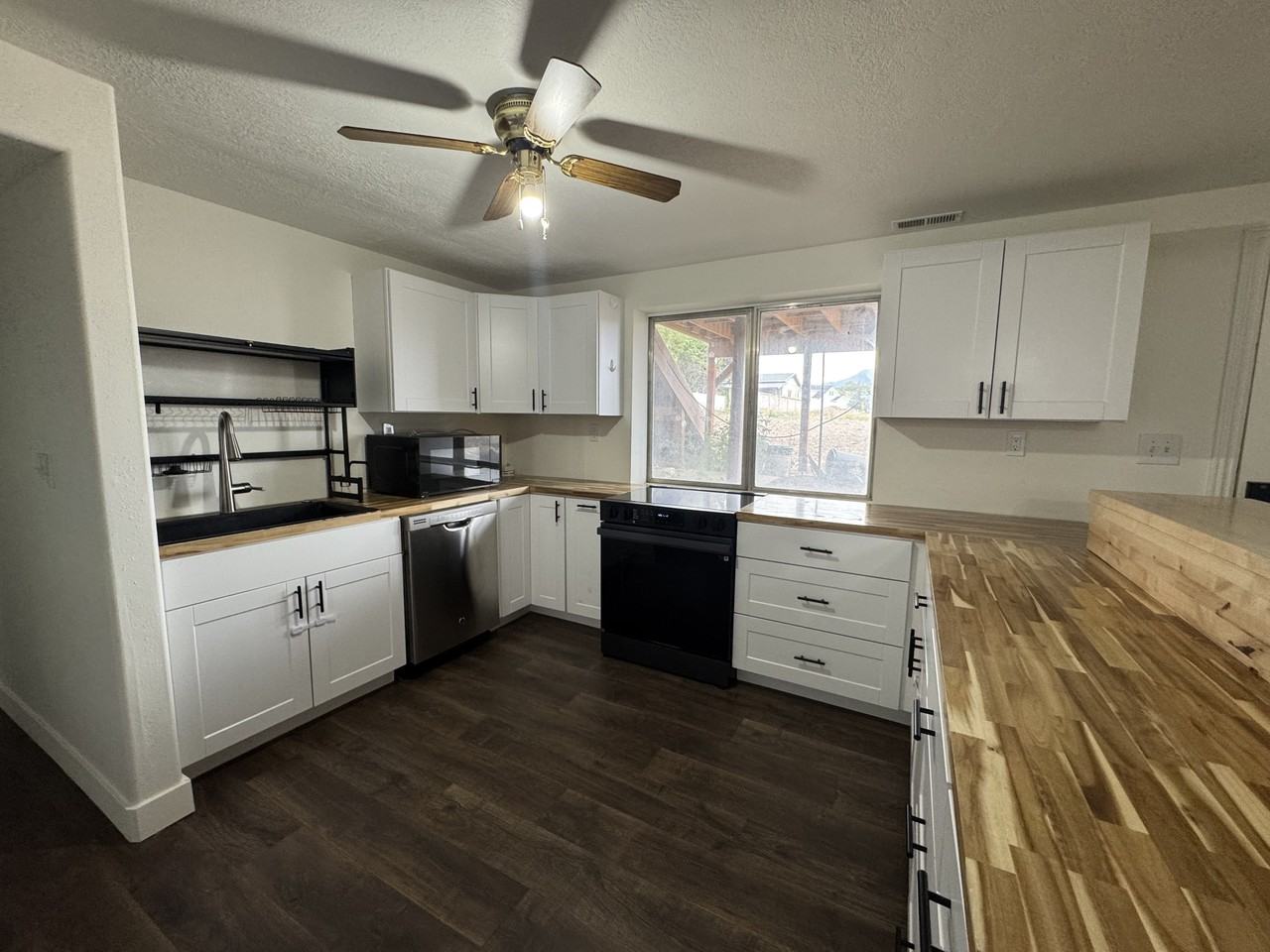 780 E 750 S #1 - Photo 4 of 17