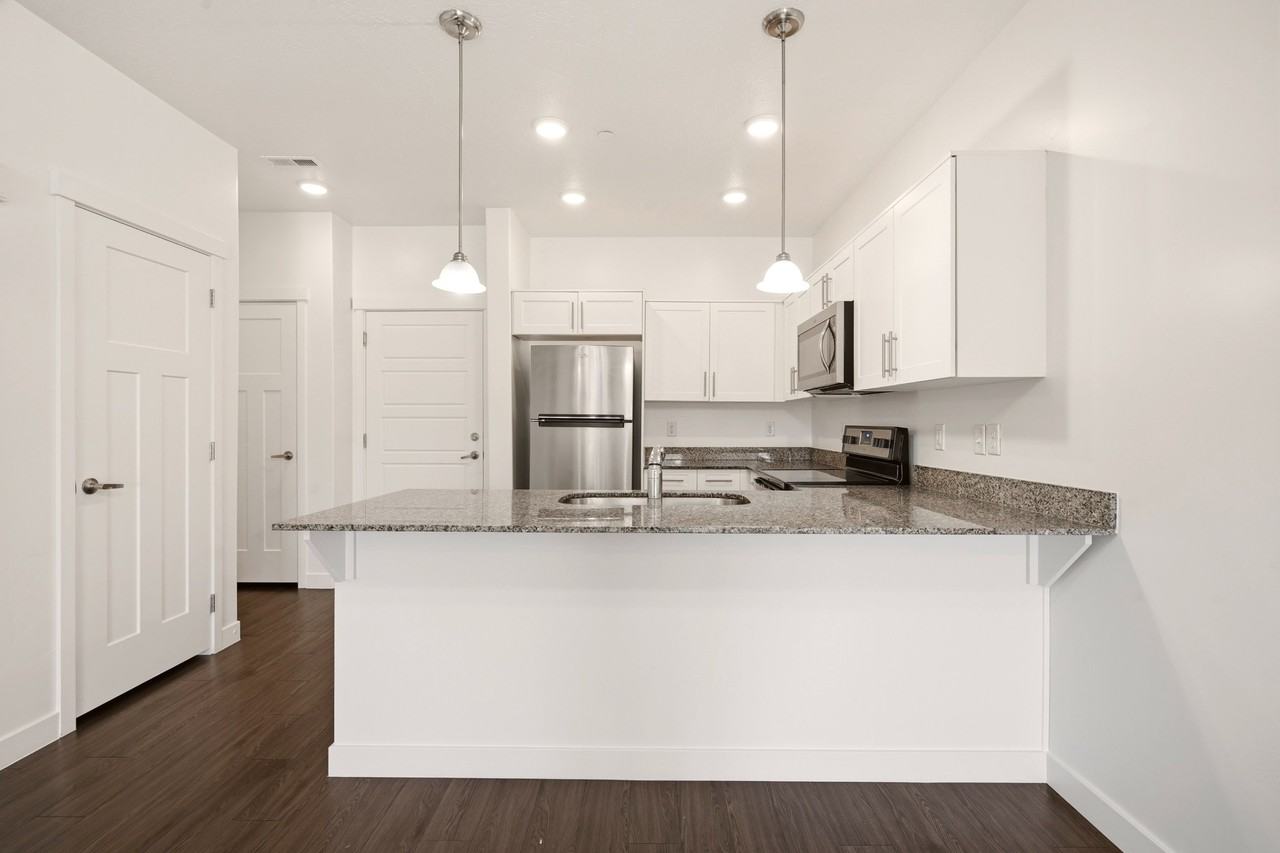 590 E 266 N #311 - Photo 3 of 25
