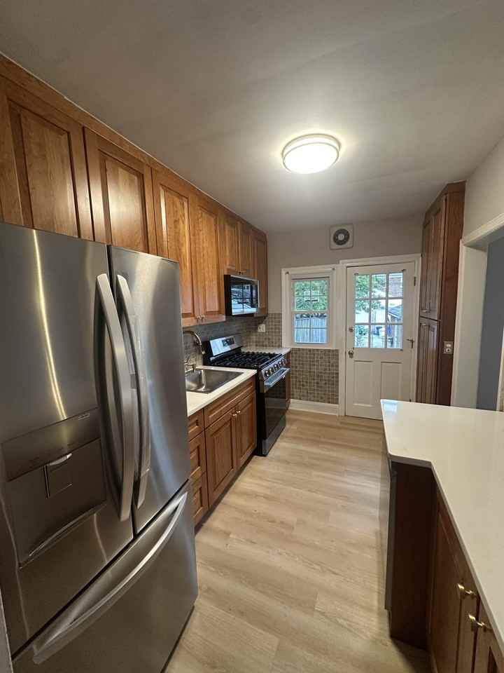 214 Murdock Rd #1 - Photo 5 of 18