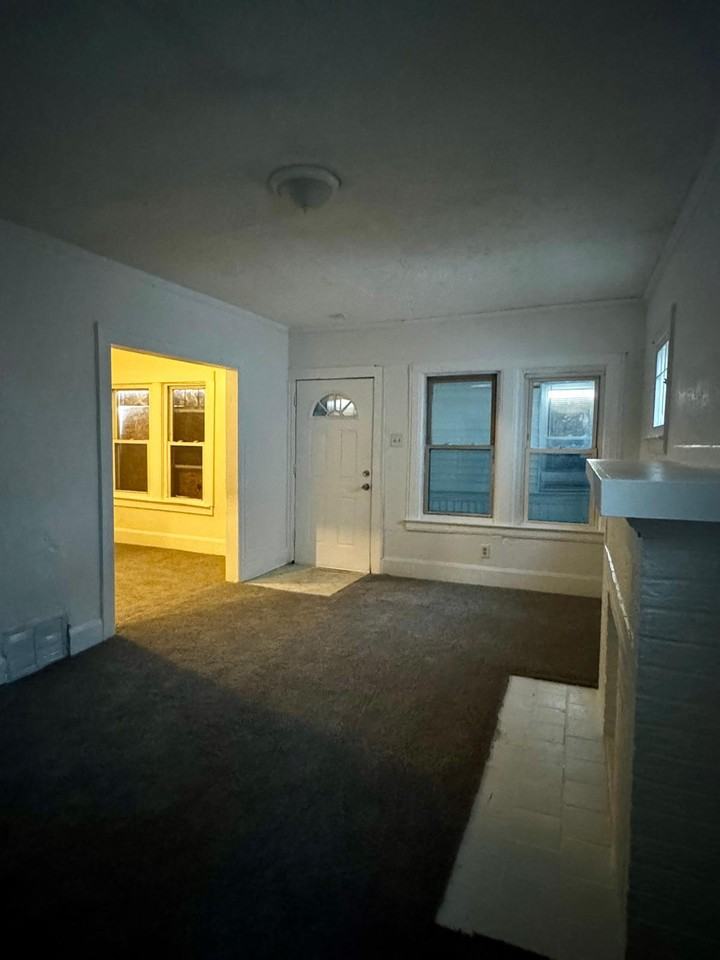 13930 Tuller St #1 - Photo 4 of 10