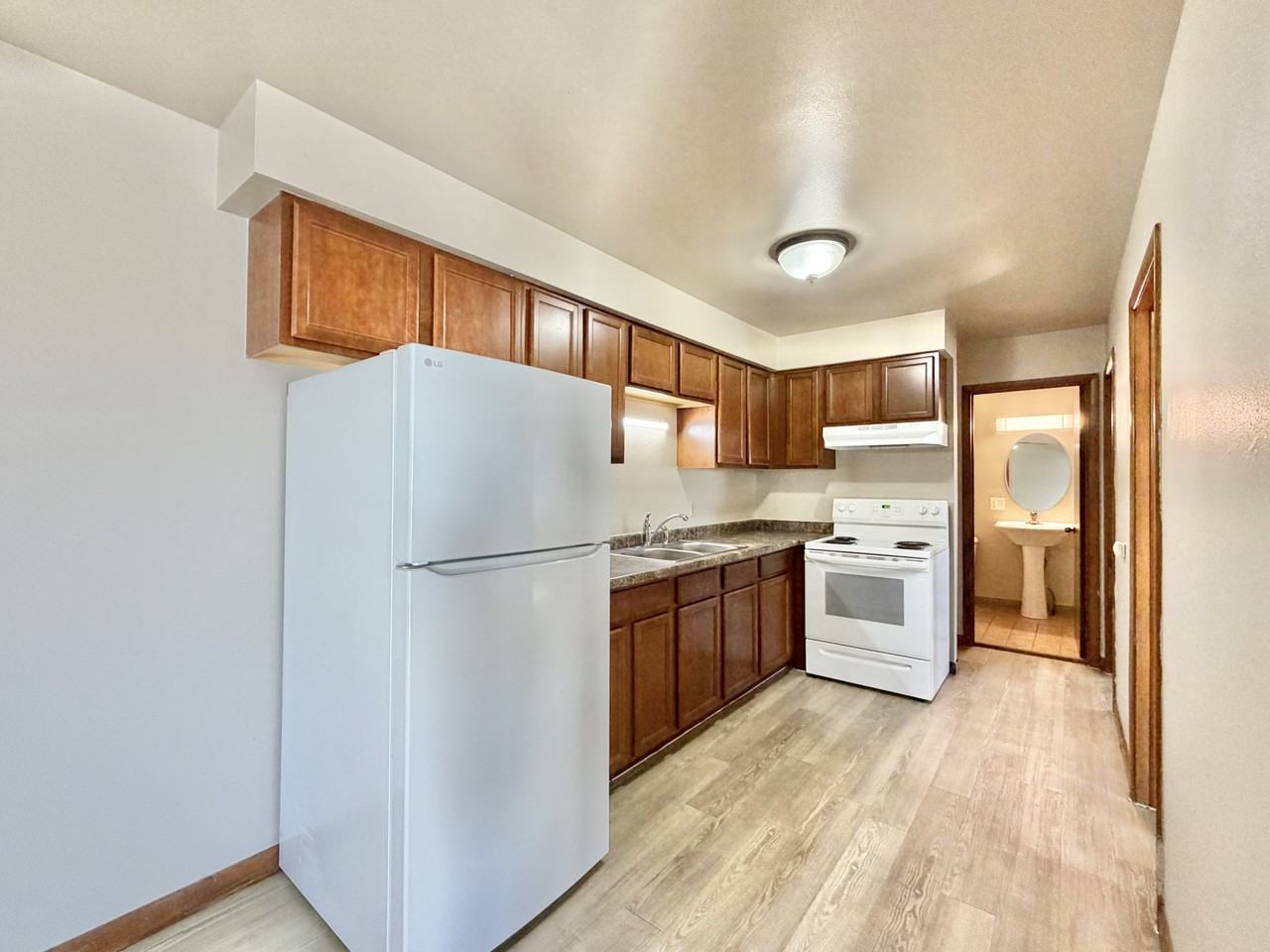 2010 West Broadway - 201 #201 - Photo 5 of 12