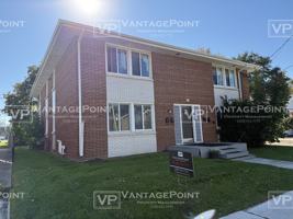 featured image of 231 E Calumet St #2